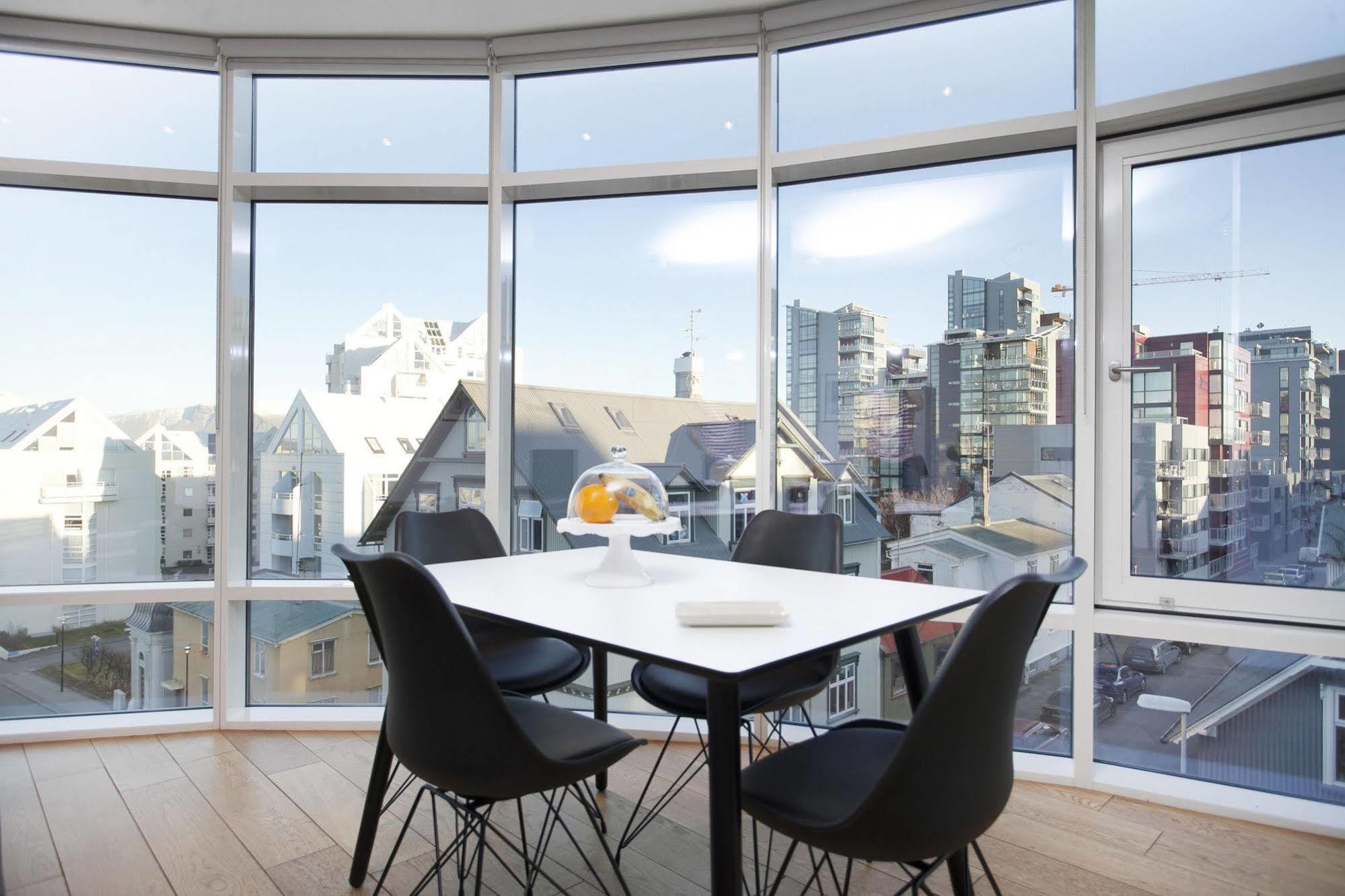 Planet Apartments Reykjavik Bagian luar foto